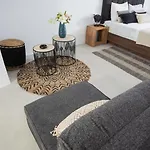 Oculus Mykonos Venice By Live&travel